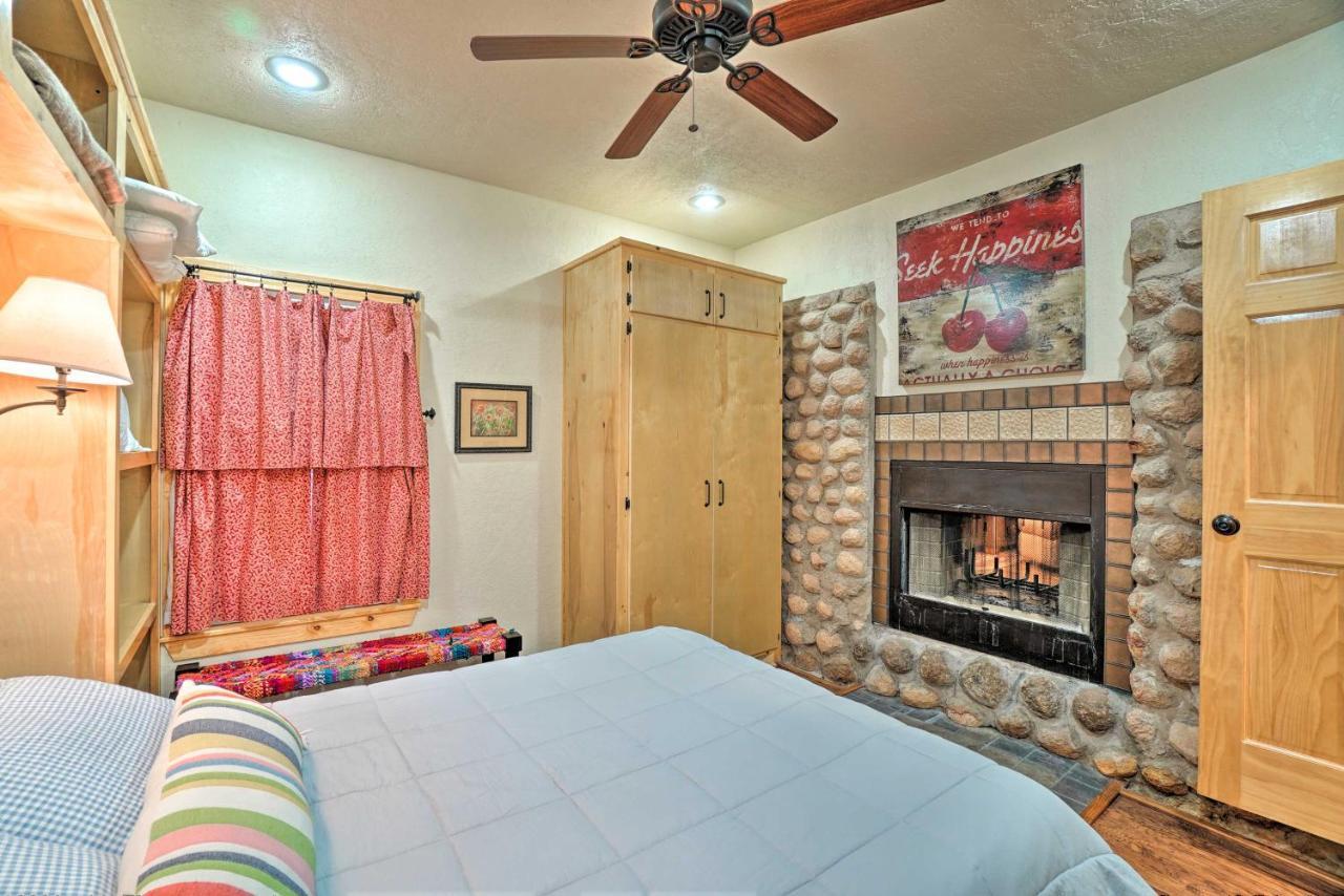 Charming Hilltop Cottage In Medicine Park! Buitenkant foto